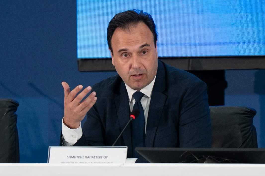 Έχουν βγει πάνω από 300.000 προσωπικοί αριθμοί